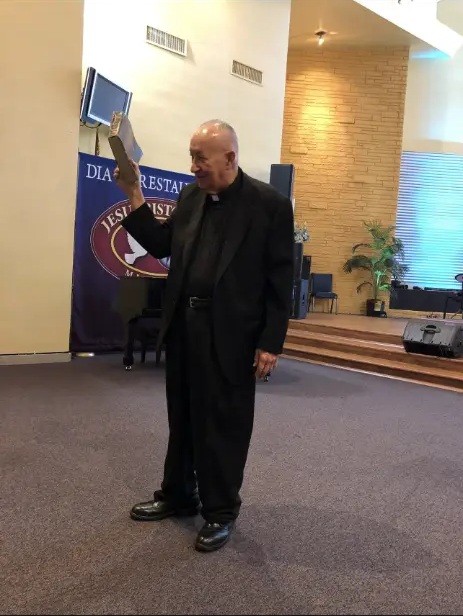 Juan Martin, Pastor Juan Martin
